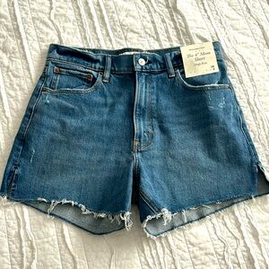 Abercrombie shorts NWT